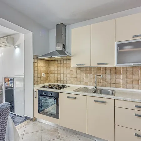 Stojanovski Apartment Rovinjsko Selo